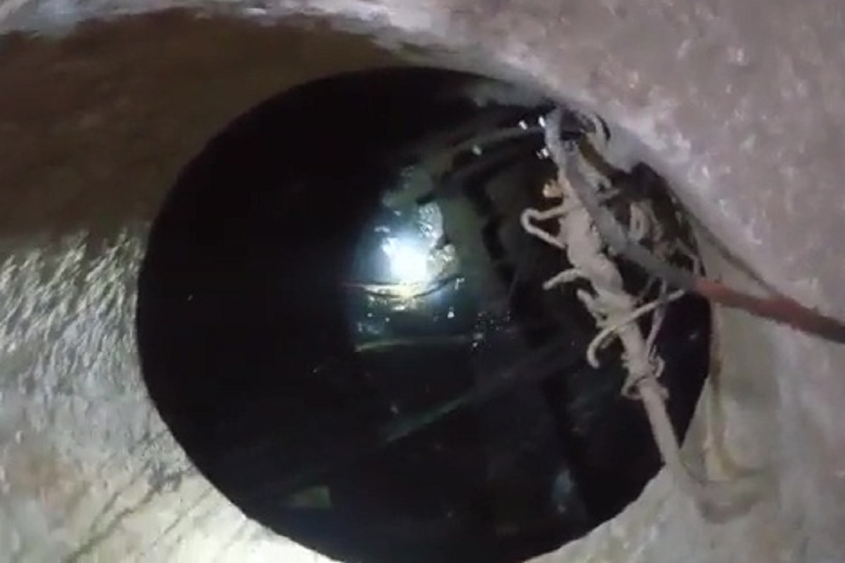 Four People Trapped In Sewer Line In Delhi’s Rohini, NDRF Team Reaches Spot For Rescue Operation