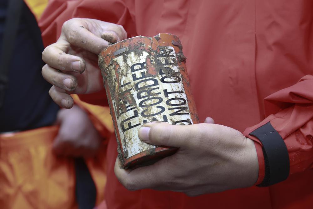 China finds 2nd black box days after plane with 132 aboard crashed