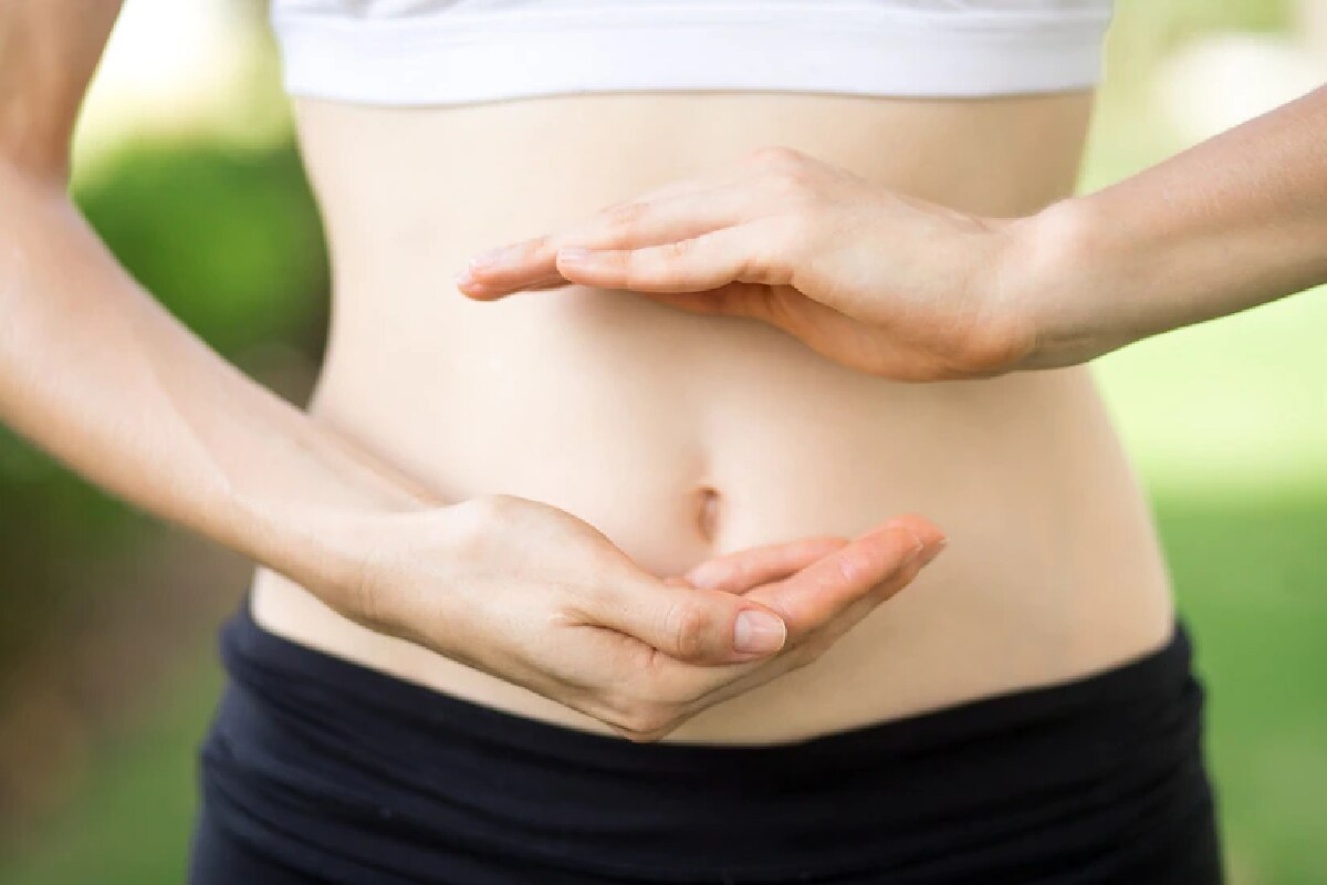 Home Remedies: रात को सोने से पहले नाभि में डालें इस तेल की दो बूंदें, होंगे कई फायदे