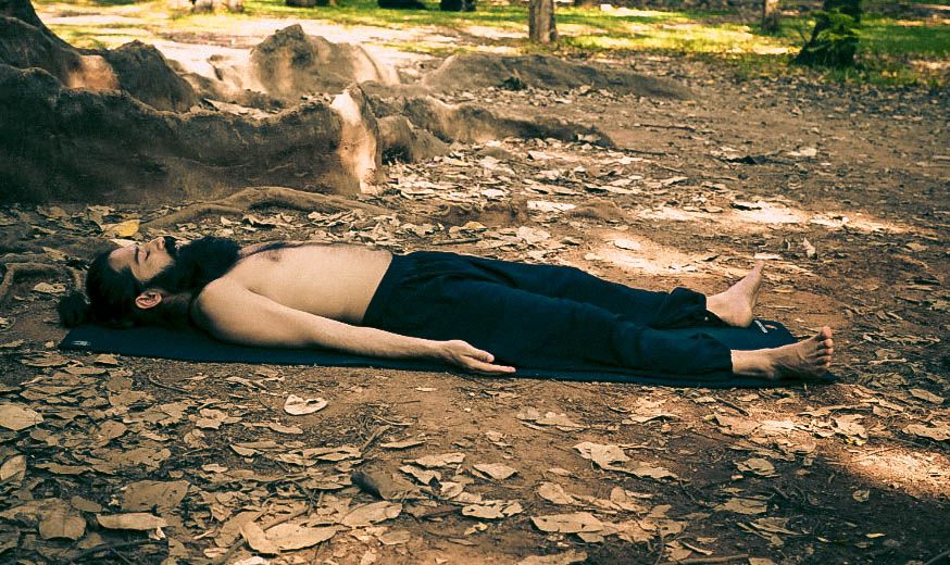 5 Yoga Poses to Cure Chronic Headaches, Try To End Your Suffering Easily!
