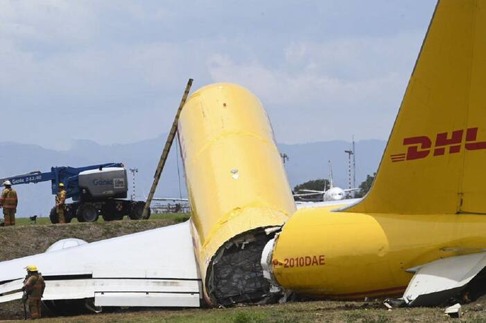 Video: Cargo Plane Skids Off Runway, Splits In 2 During Emergency Landing At Costa Rica Airport