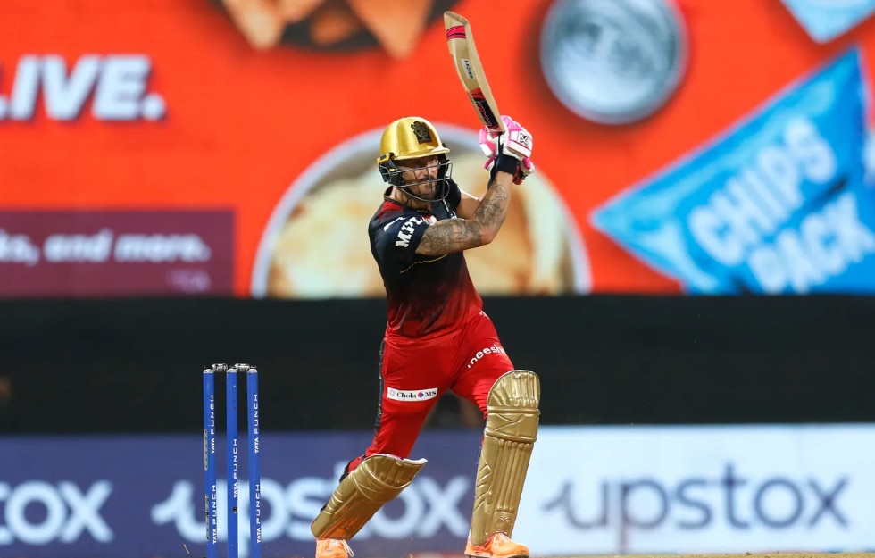 LSG vs RCB: फाफ डु प्लेसिस की कप्तानी पारी से बैंगलोर ने लखनऊ को दिया 182 रनों का लक्ष्य
