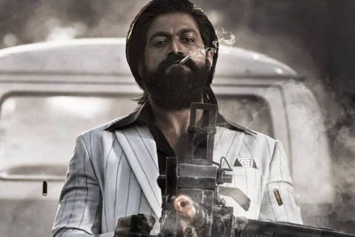 KGF Chapter 2 Box Office Collection days 7 yash and sanjay dutt starrer movie earn in crore breaks all the records