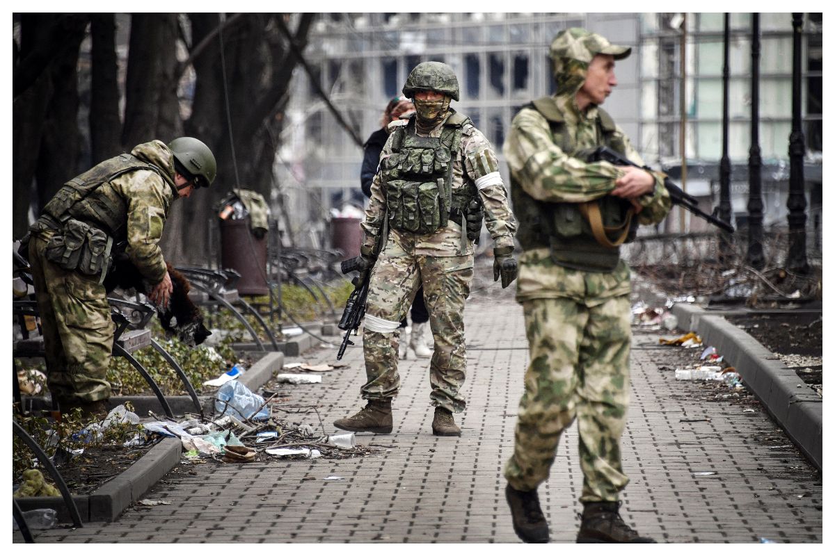 BREAKING: Opened “Humanitarian Corridor” For Ukrainian Troops in Mariupol Who Laid Down Arms, Says Russia