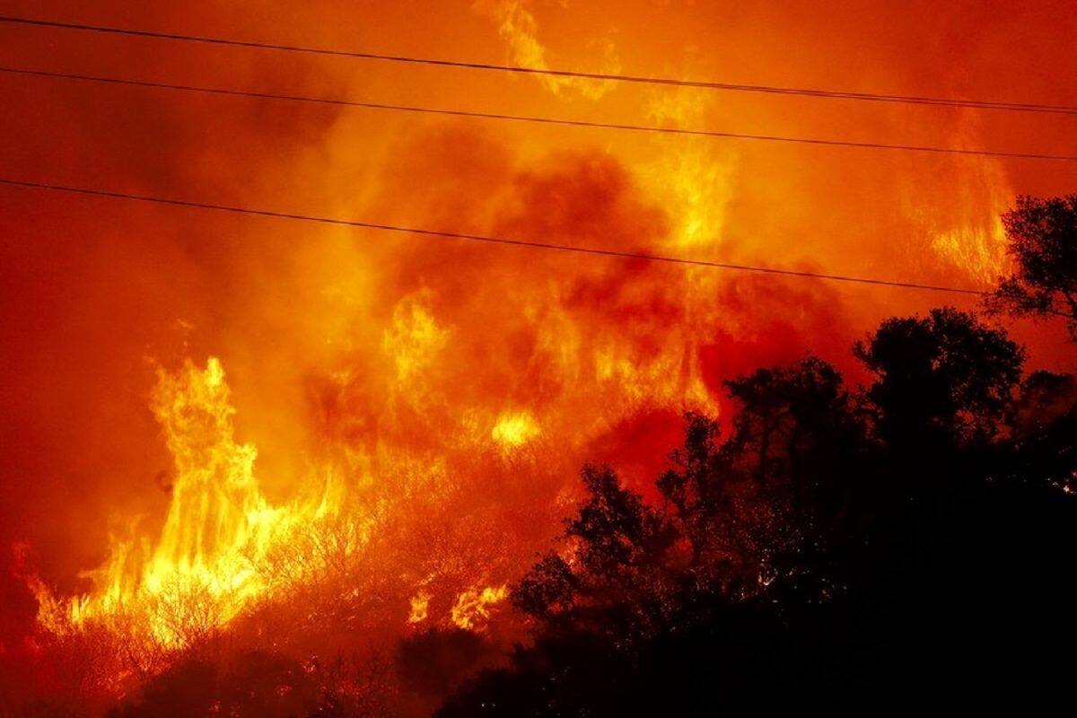 Dry, Windy Weather Feared to Fuel Wildfires in US