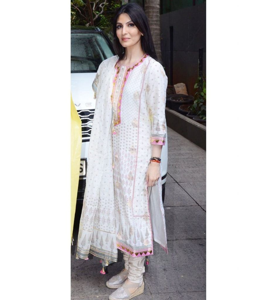 Riddhima Kapoor Sahani Steals the Spotlight in Rs 1.55 Lakh Sequined Saree and Prisitine White Suit For Ranbir-Alia’s Wedding Festivities