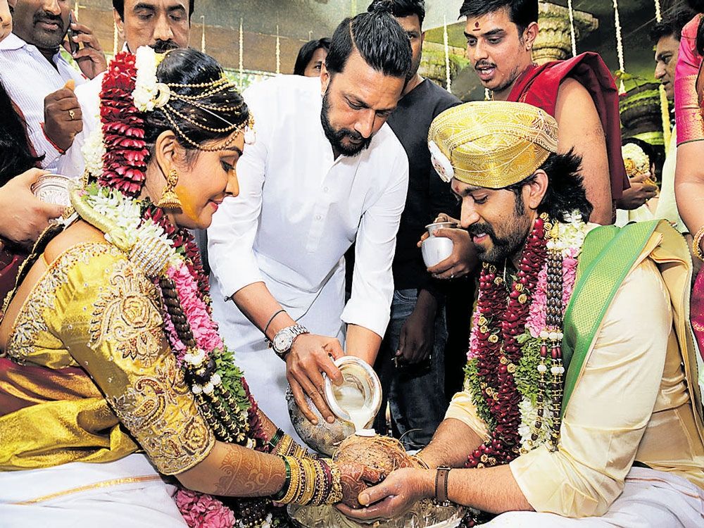 Yash Radhika wedding