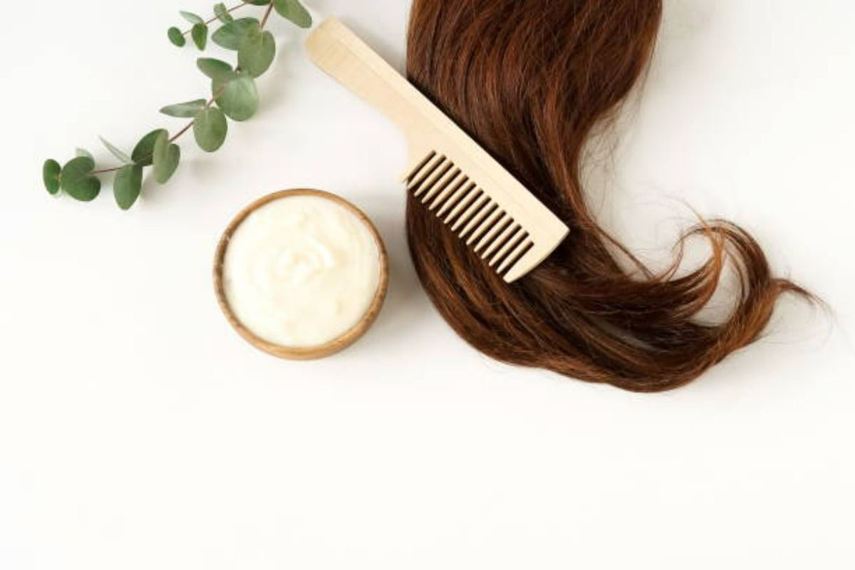 3 Wholesome Methods to Enhance Hair Development This Summer season