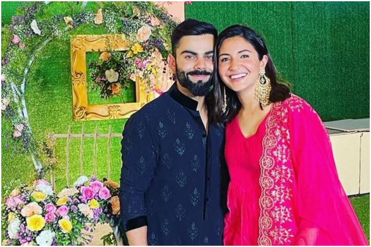 Anushka Sharma-Virat Kohli's Shaadi Vali Photo Shows They Are Always Dressed Best Together