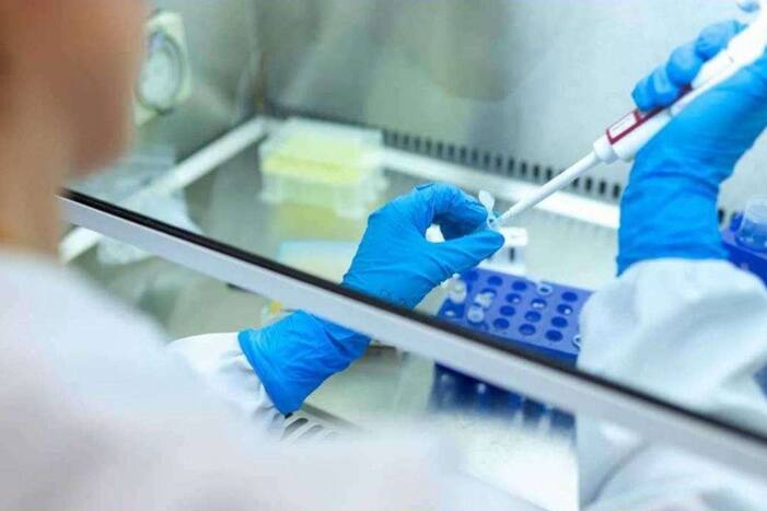 genome sequencing lab