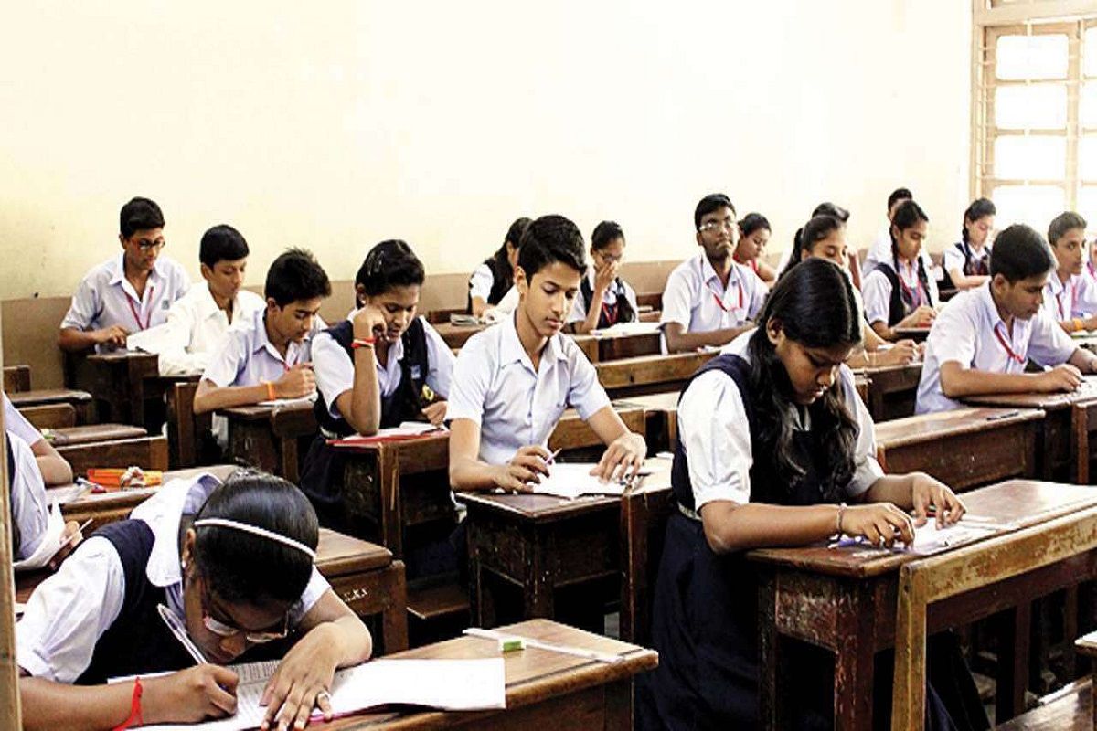 UP Board Result 2022: यूपी बोर्ड परीक्षा में आया अगर सिलेबस से बाहर का सवाल, तो फिर क्या होगा? जान लीजिए