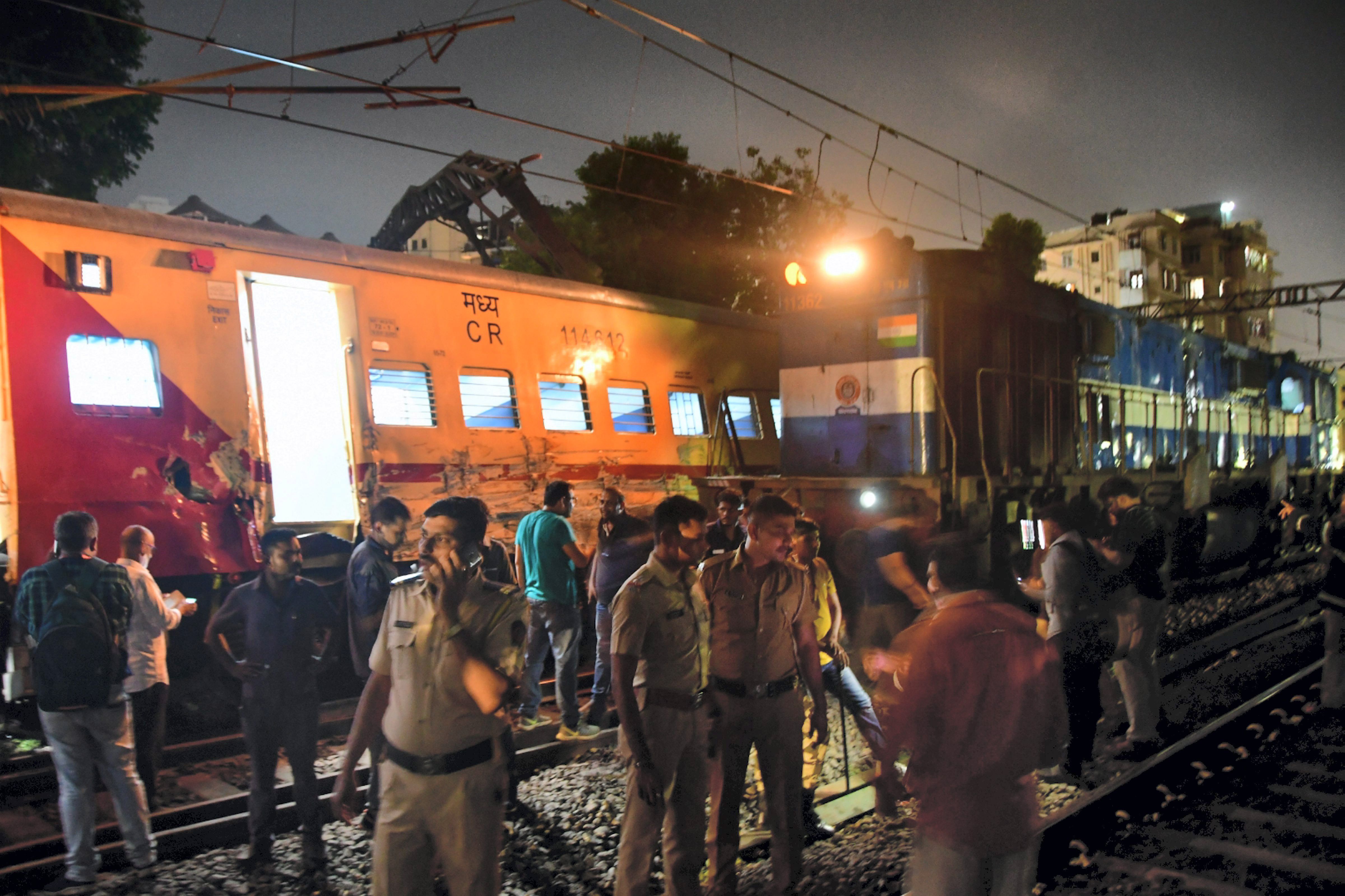 Dadar Puducherry Express Derailment Several Trains Cancelled Due To