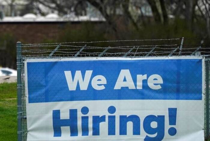 Hiring booms in MNCs: Amid the reopening of industries across the spectrum, India-based captive units of multinational companies are also set to increase their headcount.