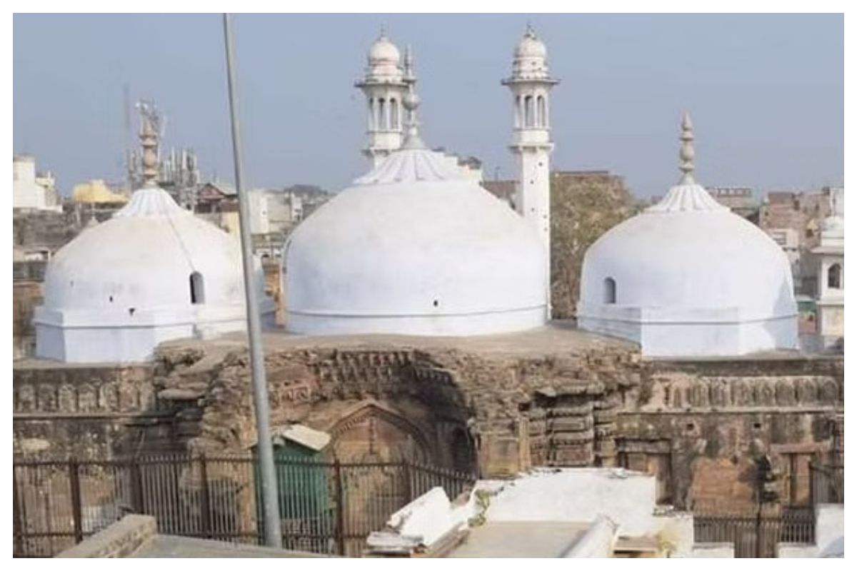 gyanvapi-masjid-row-aimplb-slams-survey-advocate-says-petitioners