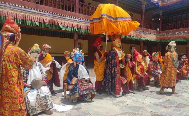 Hemis Festival 2022 Date Significance And Highlights of The 2-Day Cultural  Event in Ladakh