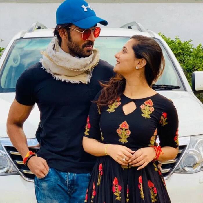 Bollwyood Actress Live In Relationship After Divorce
