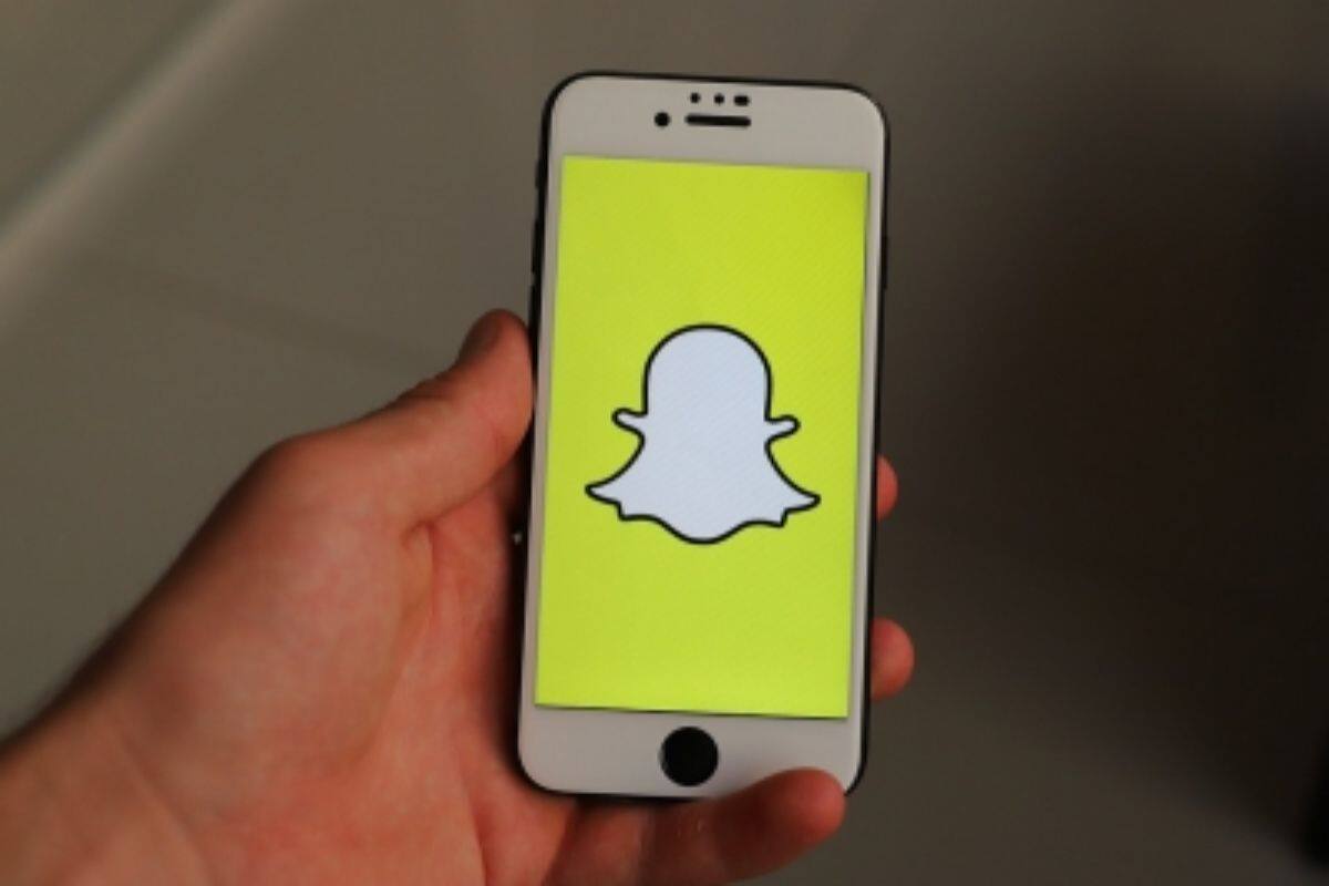 Snapchat Update: App Introduces New Shared Stories Feature, Check How It  Works | India.com