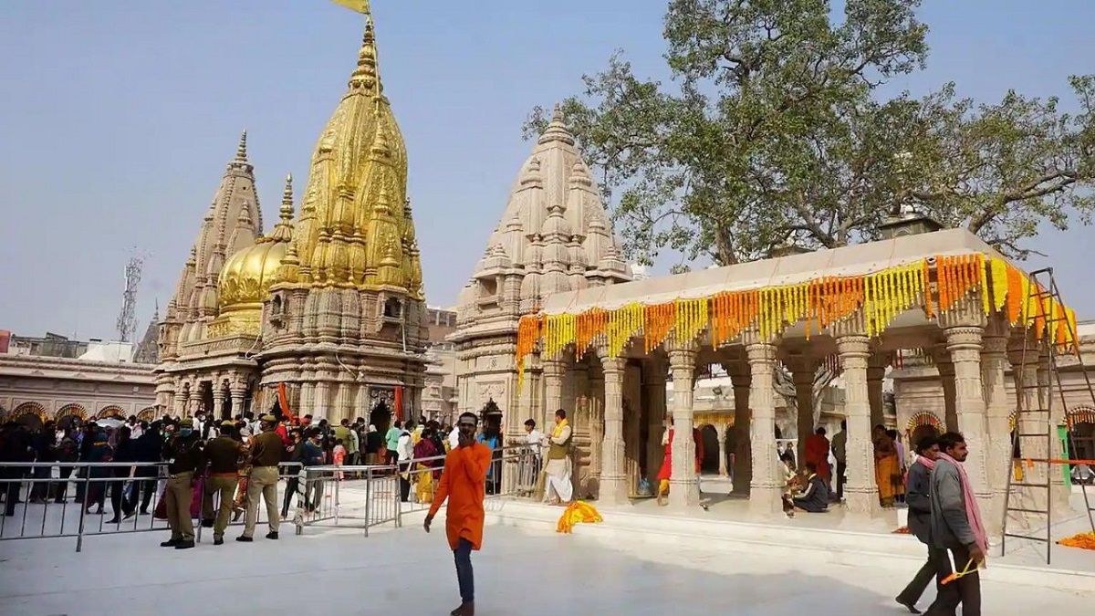 Kashi Vishwanath Temple Gets Plated With 60 kg Gold Donated By Anonymous  Bhakt. See Pics