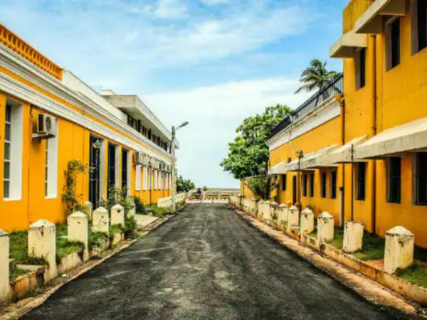Pondicherry, Auroville, Sri Aurobindo Ashram, Auroville International City, Serenity Beach, Paradise Beach, Top 5 happiest travel destinations in india, top 5 happiest destination in India, happy places in India, top 5 happy places in India to travel, India travel, Incredible India, top 5 happiest tourist destinations in India