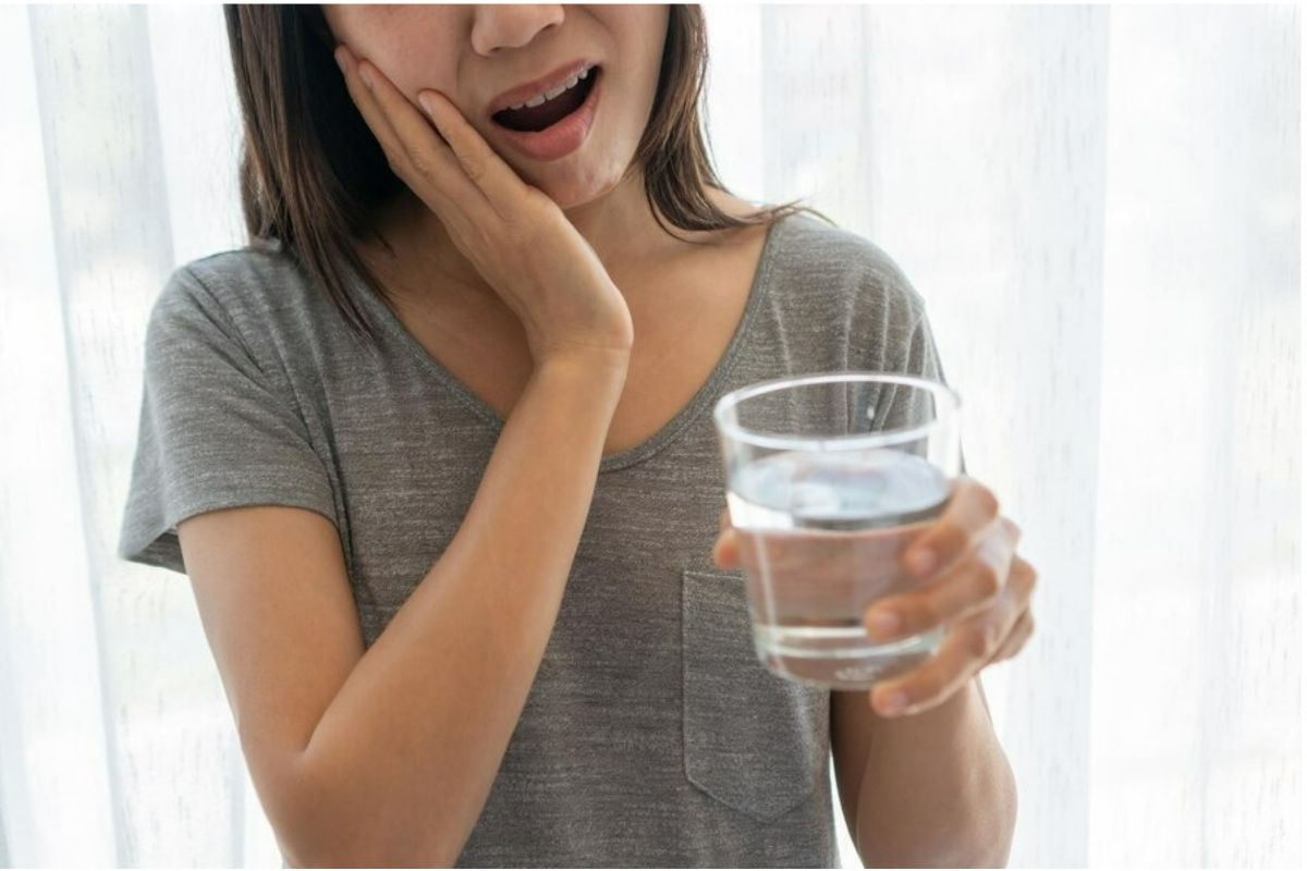 5 Side Effects of Drinking Ice-Cold Water in Summers