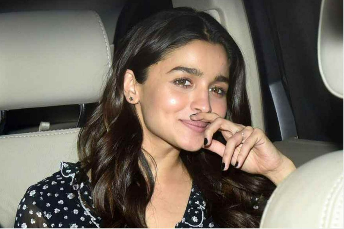 durex condom congratulates in a funny way on Alia Bhatt's pregnancy after two months of marriage log bole writer ko promotion mile