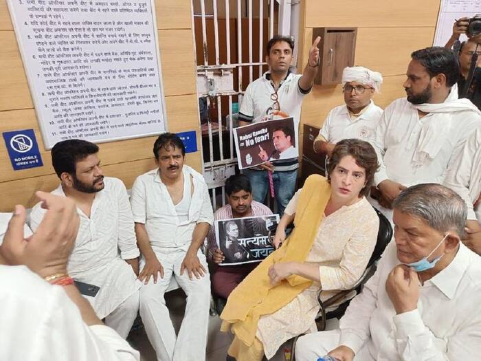 Congress Priyanka Gandhi