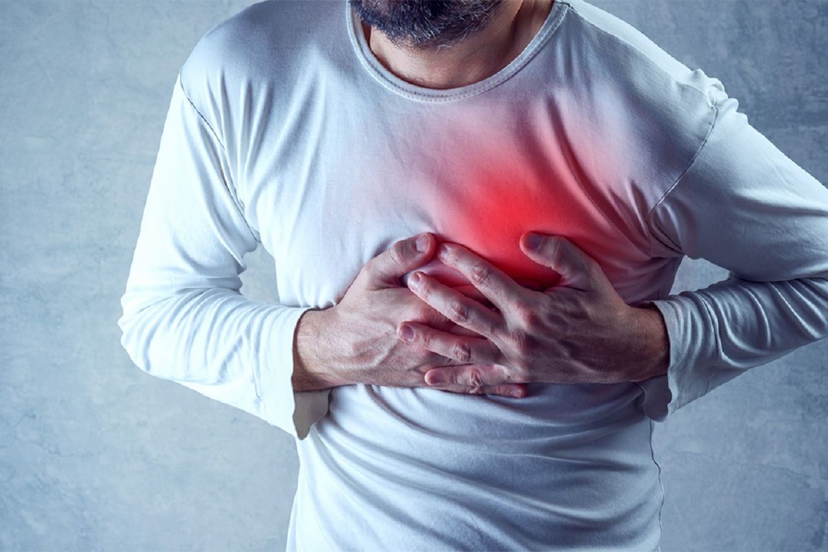 Heart Attack: 8 Early Signs To Catch