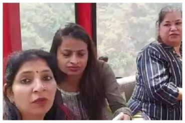 'Ghabrahat Ho Rahi Hai Bahut...', Elderly Tourists Stuck Mid-Air in Himachal Seek Help, Send SOS | Video