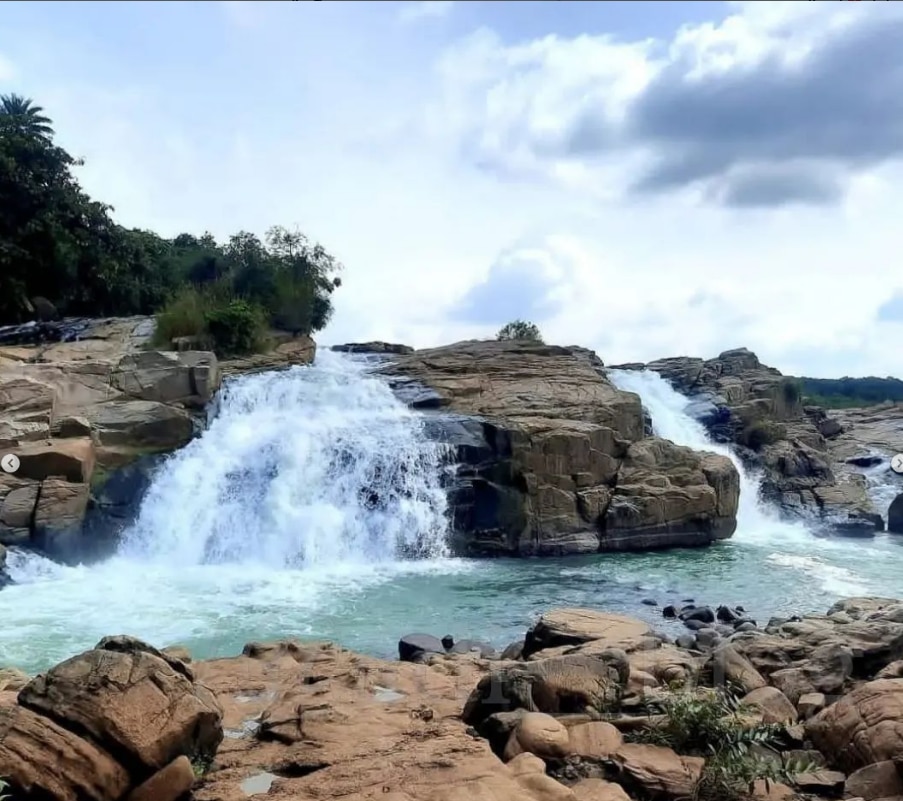 Usri Waterfalls, Giridh, Kolkata-Varanasi Road trip 