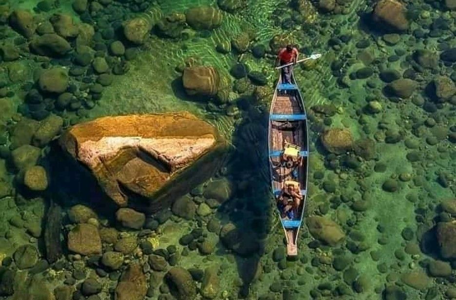 Shnongpdeng, Meghalaya, Top 5 happiest travel destinations in india, top 5 happiest destination in India, happy places in India, top 5 happy places in India to travel, India travel, Incredible India