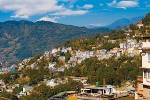 Explore India On A Bicycle; Mark These 5 Cycling Trails In India For Most Scenic Adventures