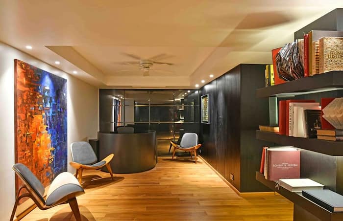 Hardik pandya apartment