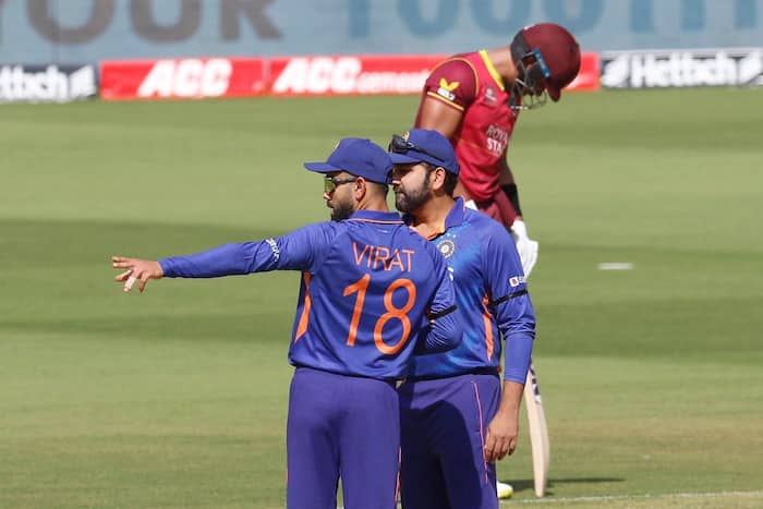 Rohit Sharma backs Virat Kohli in Playing 11