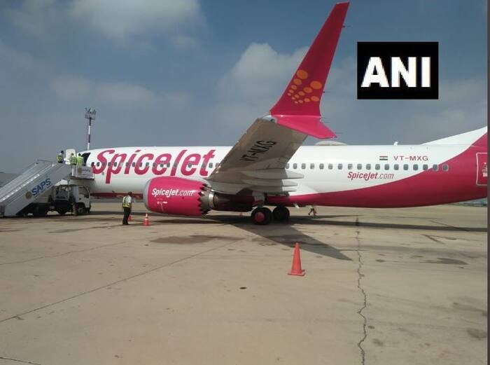 BREAKING DelhiDubai SpiceJet Flight Makes Emergency Landing at