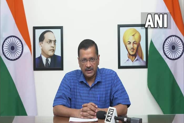 Arvind kejriwal iitan