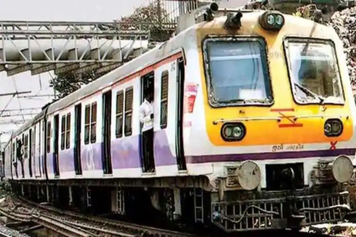 Mumbai local train latest update