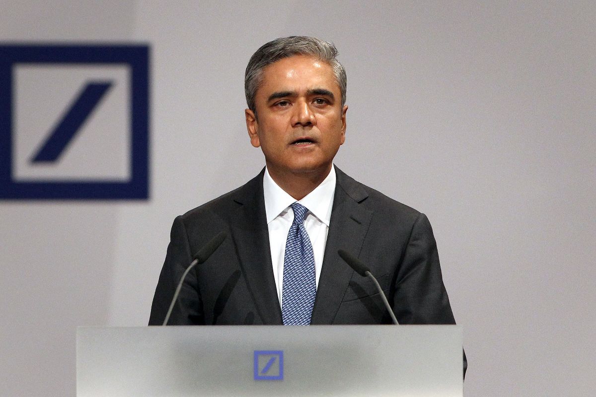 Anshu Jain Deutsche Bank Former India-Born CEO Dies At 59