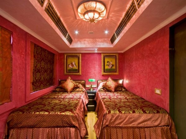 Royal Rajasthan on Wheels