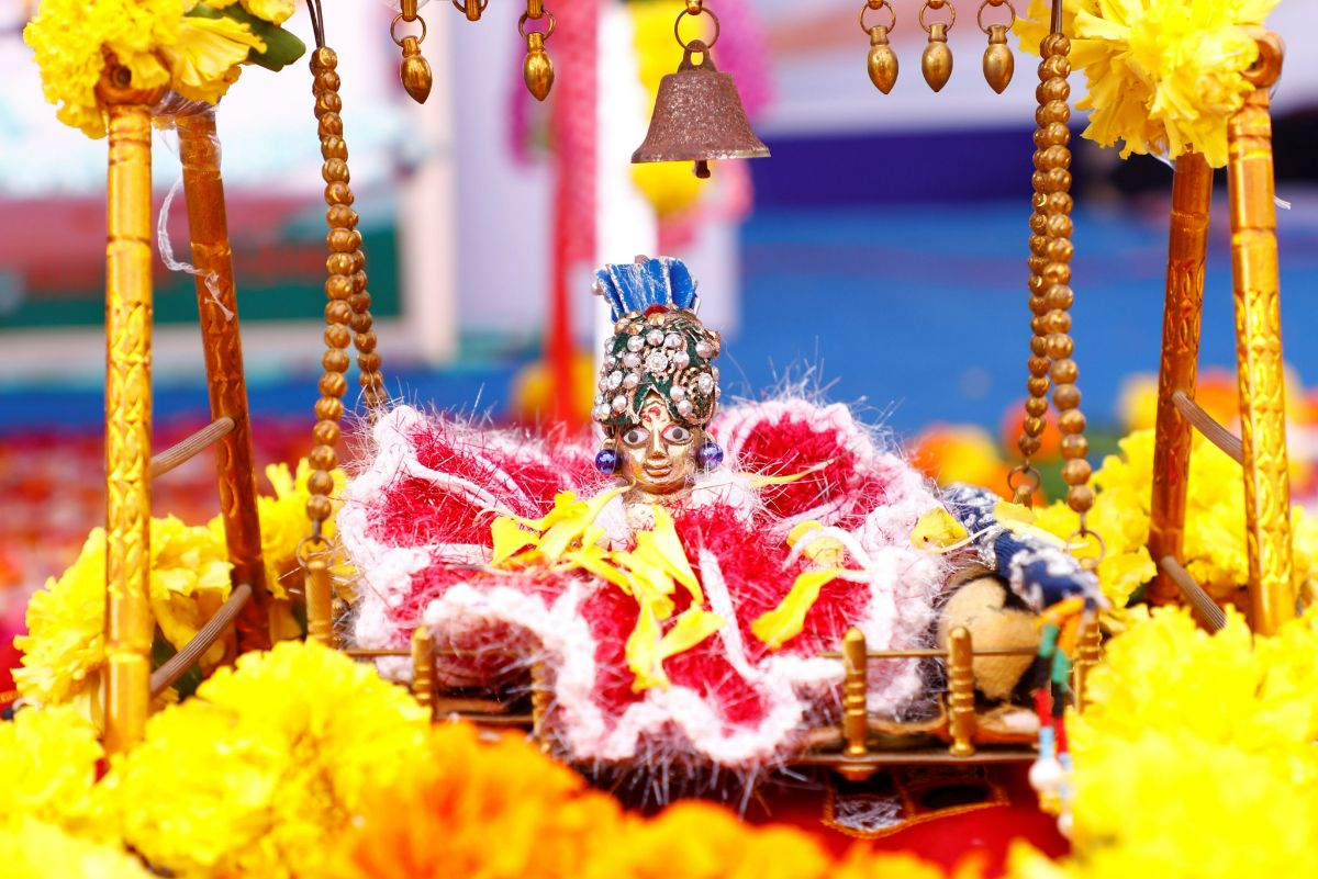 Janmashtami 2022 Pujan Vidhi And Samagri: 5 Things That Complete Your Puja For Lord Krishna