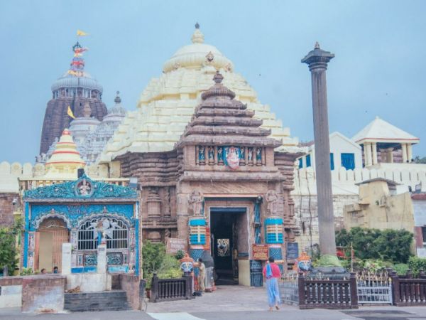 Janmashtami 2022 5 Most Stunning Krishna Temples in India And Their Legend