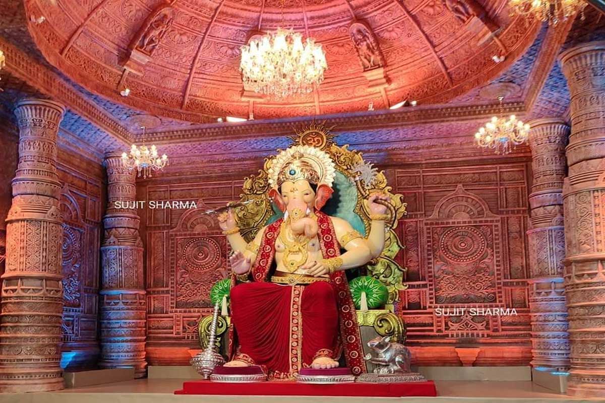 Lalbaugcha Raja unveiled