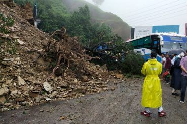 Himachal Pradesh Weather Update: IMD Issues Yellow Alert, Predicts Heavy Rains For 10 Districts