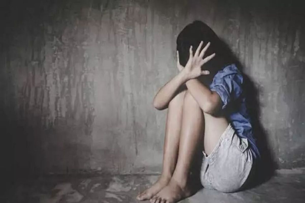 Bihari Rape Sex Video - Minor Girl Alleges 'Raped by 10-15 Men Every Day at Spa in Gurugram Mall';  4 Booked