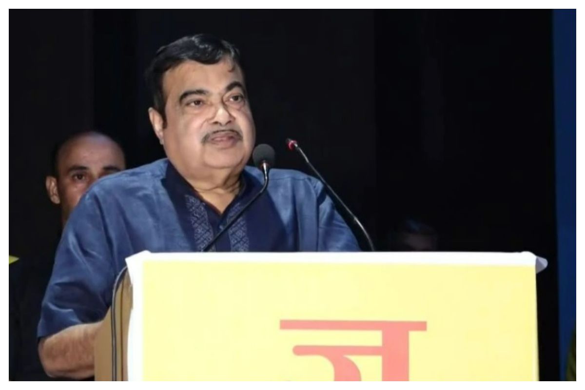 Nitin Gadkari Makes This Big Claim About Electric Buses