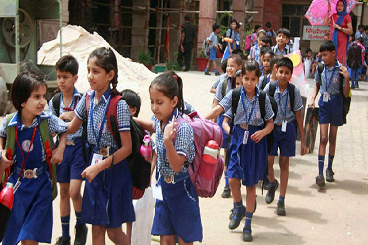 School Charges Rs 8,400 As ‘Parent Orientation’ Fees For KG Students