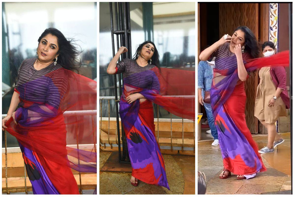 Baahubali Actress Ramya Krishnan Looks Ethereal Posing In A Saree At Liger  Event