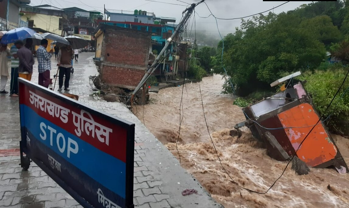 Breaking News LIVE: Sturzfluten, Erdrutsche in Uttarakhand nach schweren Regenfällen – India.com Breaking News LIVE: Sturzfluten, Erdrutsche in Uttarakhand nach schweren Regenfällen – India.com