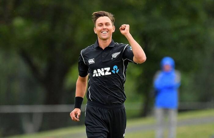 Trent Boult retains Test hopes after declining NZ contract