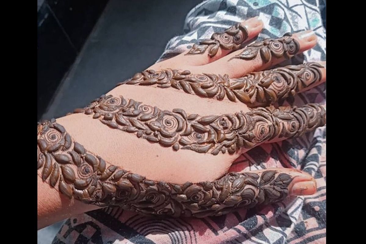 Easy Shaded Mehndi Design #mhendiartist #henna #mehndidesignlovers #mehndi  #mehnditattoo #bridalmehndiartist | Instagram