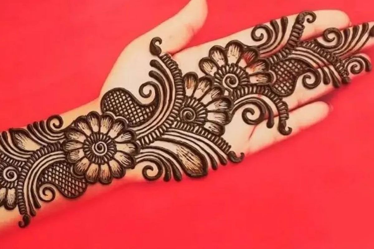 flower mehndi design simple and easy - mehndi design for eid (2023) special  picture